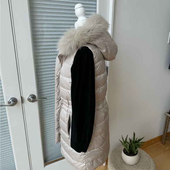 Linda Richards Vest - Picture 7 of 14